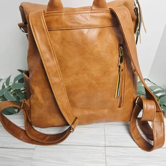 Women's Backpack Adjustable Straps Front Pocket Classic Chic Urban - Picture 4 of 9